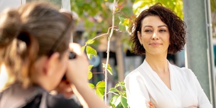 Wie gelingt das perfekte Bewerbungsfoto?